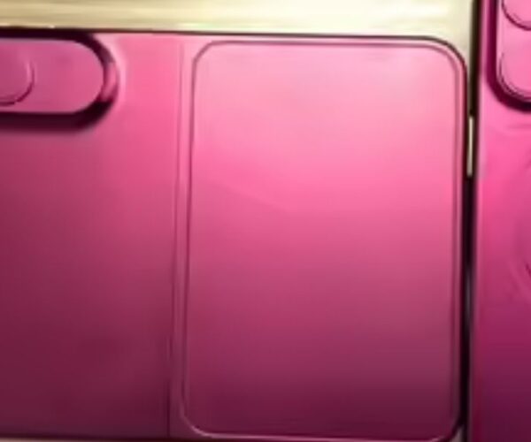 iPhone Fold dummy model leaked
